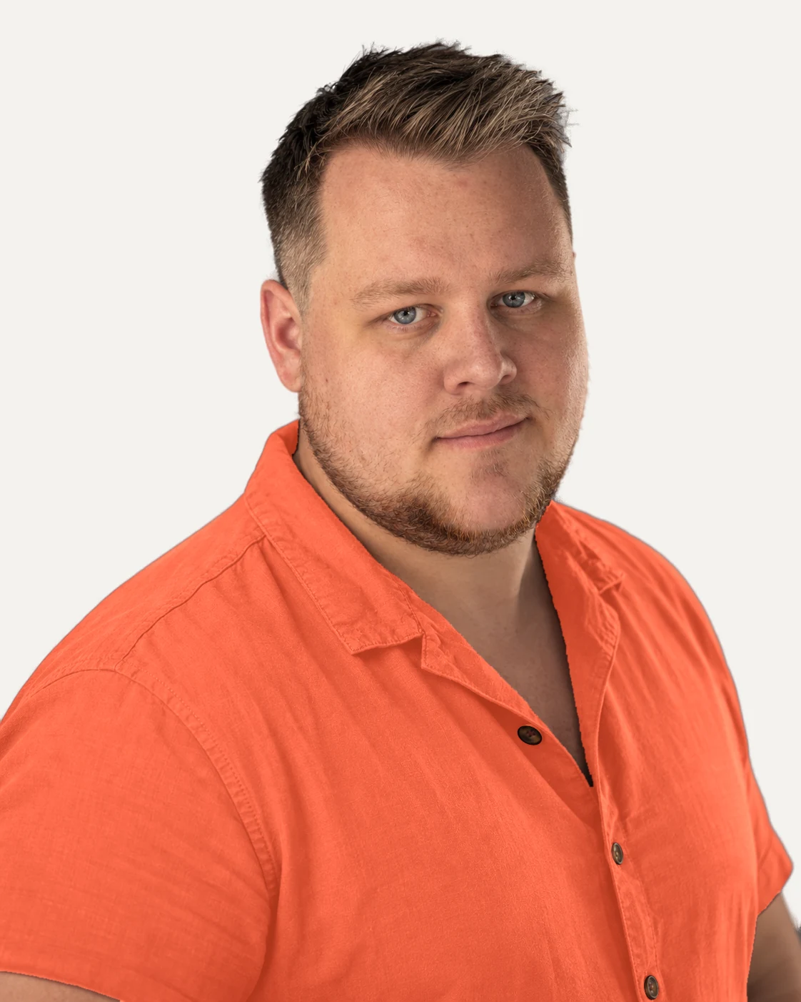 Nicolai Franz im orangefarbenen Shirt